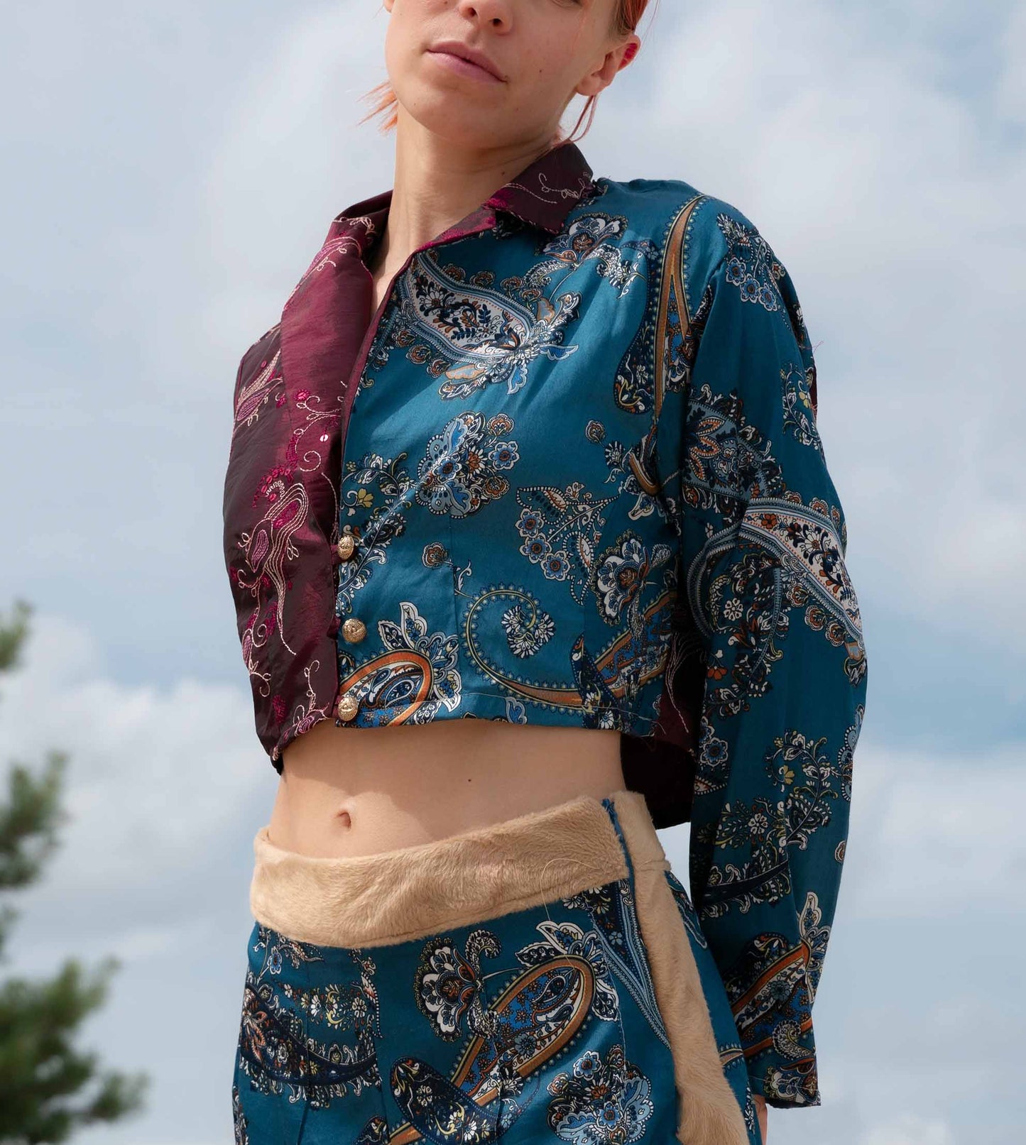 Jacke mit Paisley Motiven
