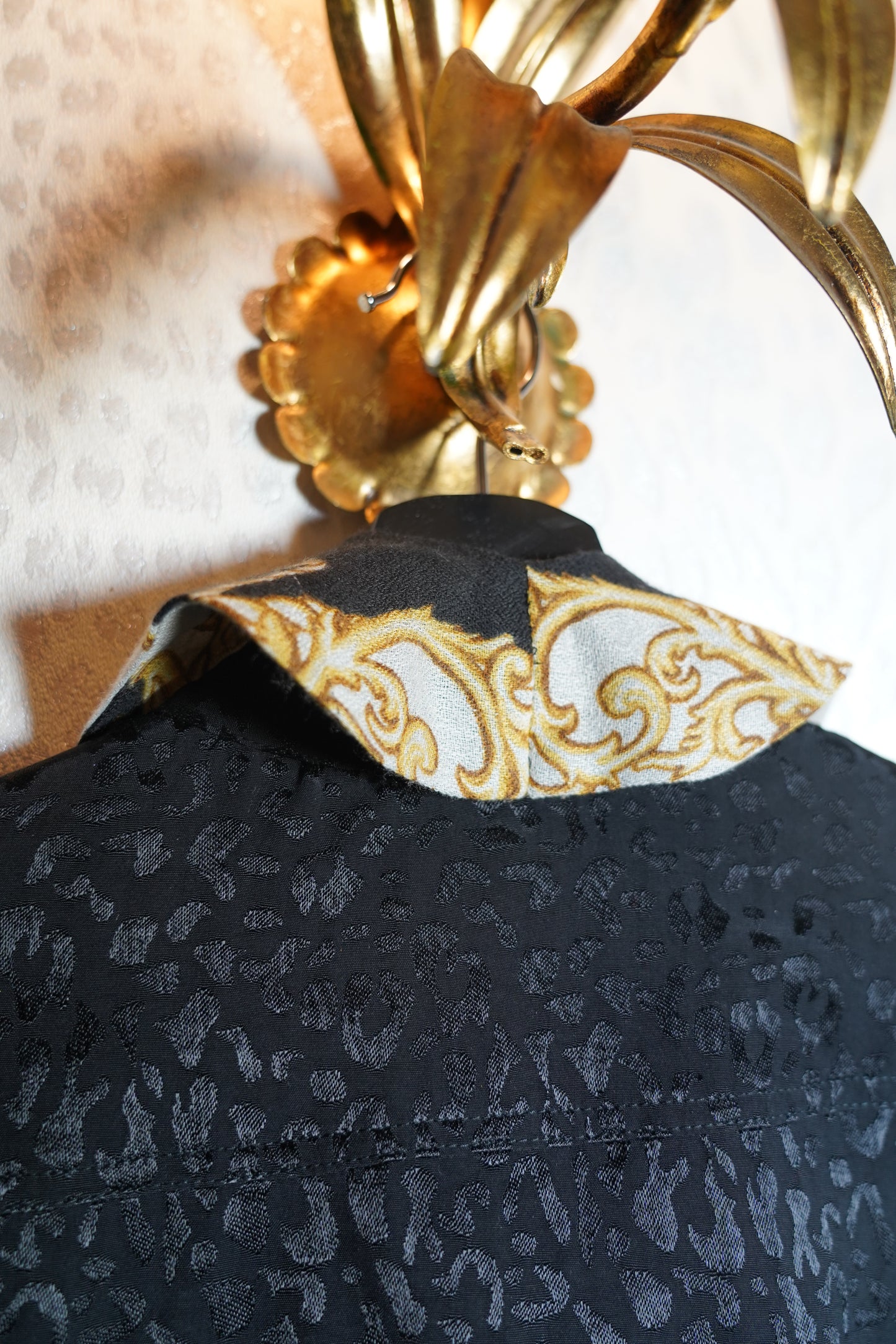 Shirt with a bow tie