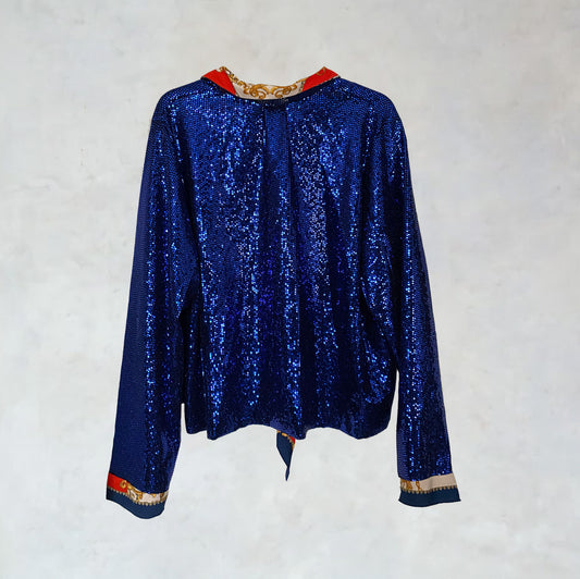 Sweatshirt with sequins