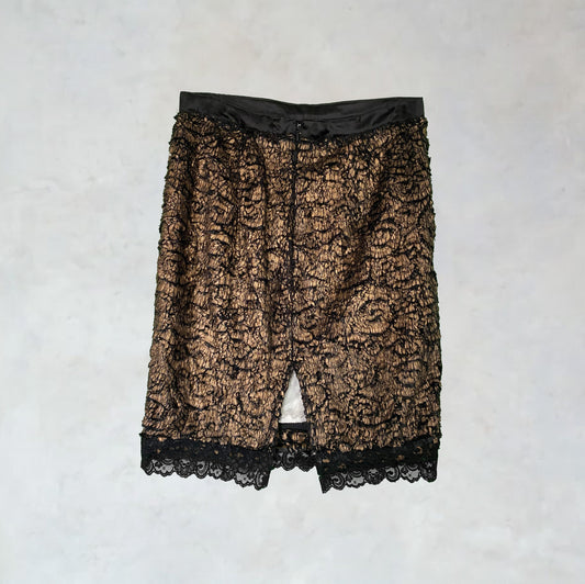 Lined pencil skirt in metallic faux fur